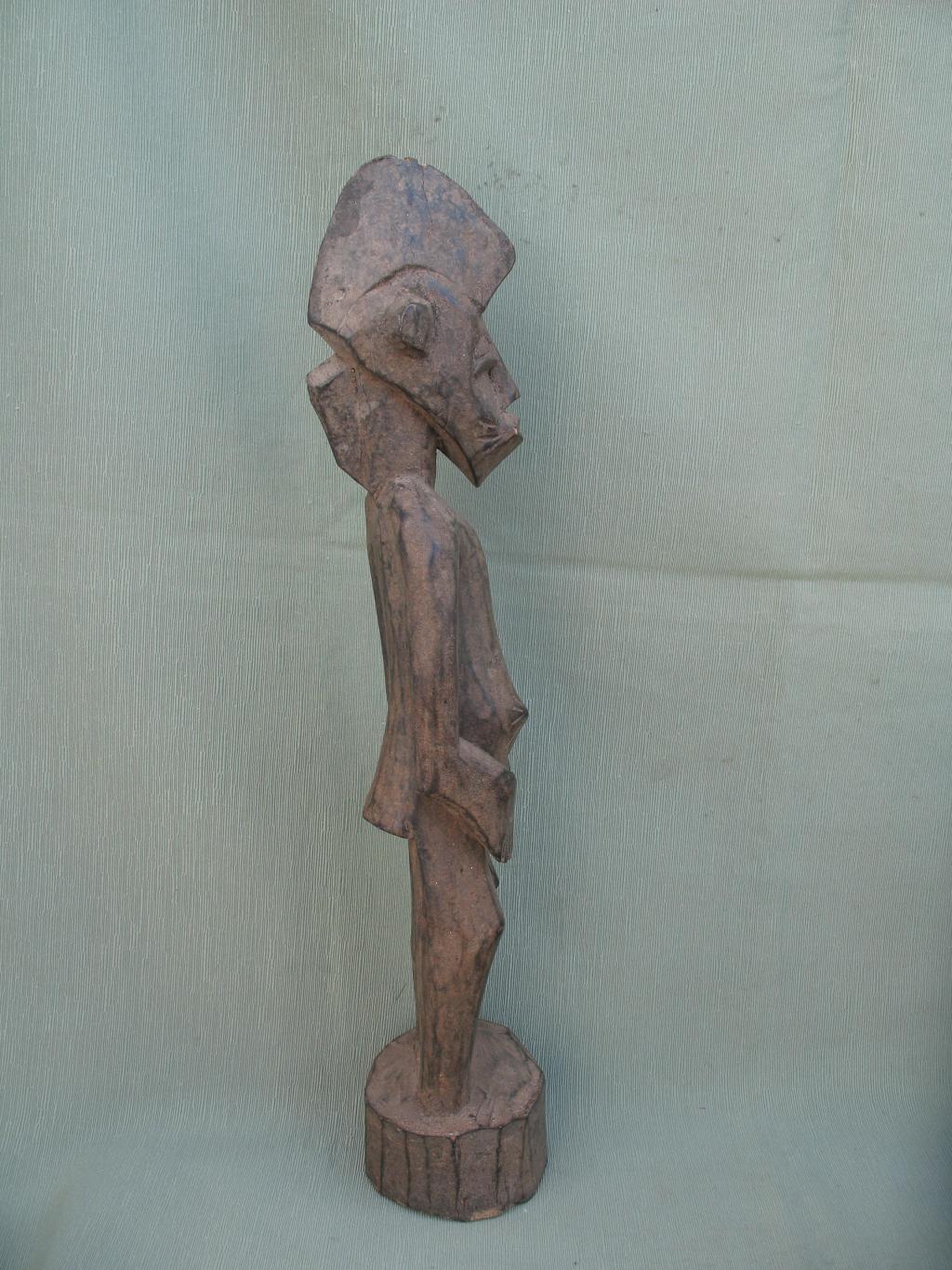 PEQUEÑA ESTATUA NDEBELE