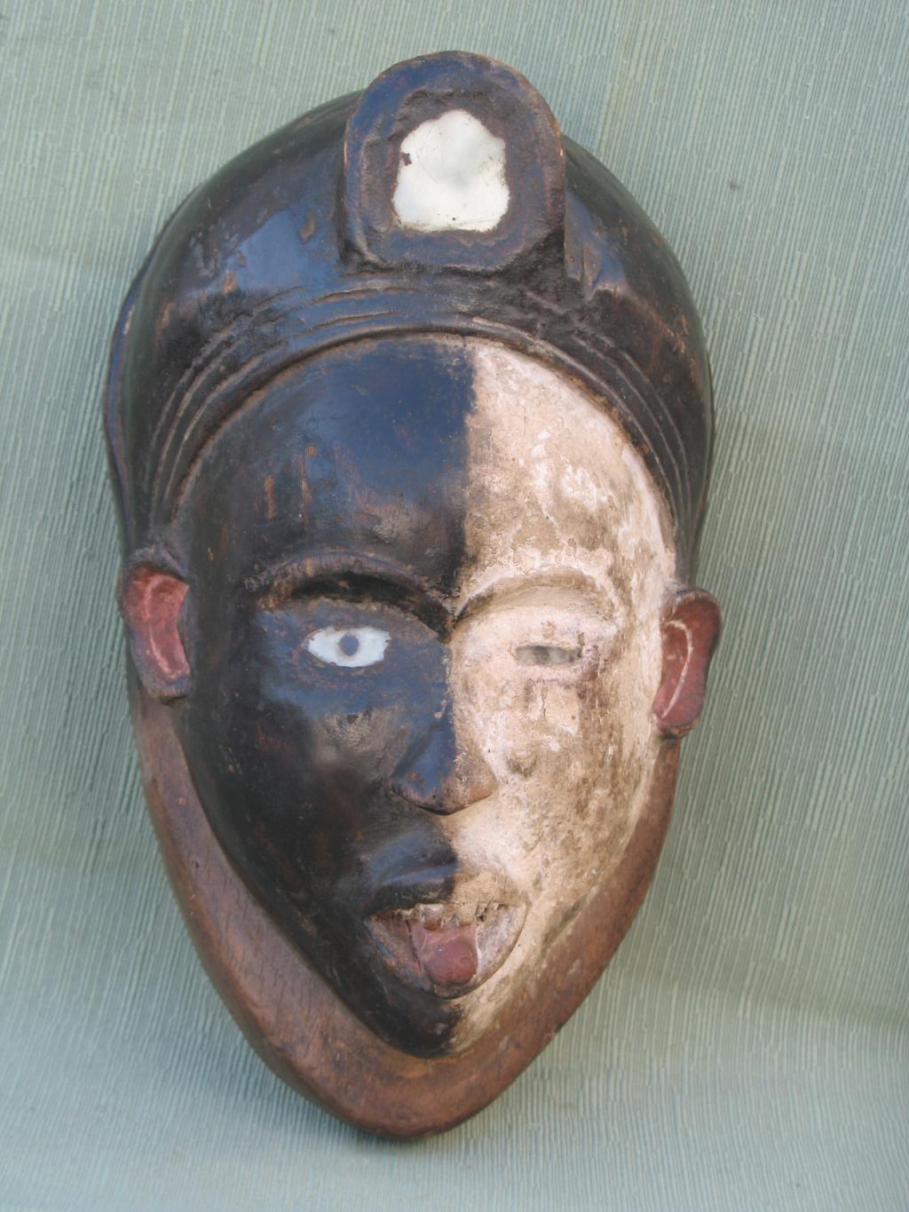 MASCARA DE HECHICERO
