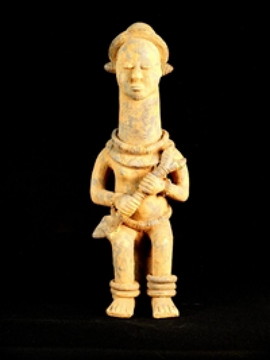 REY O NOTABLE CON CETRO