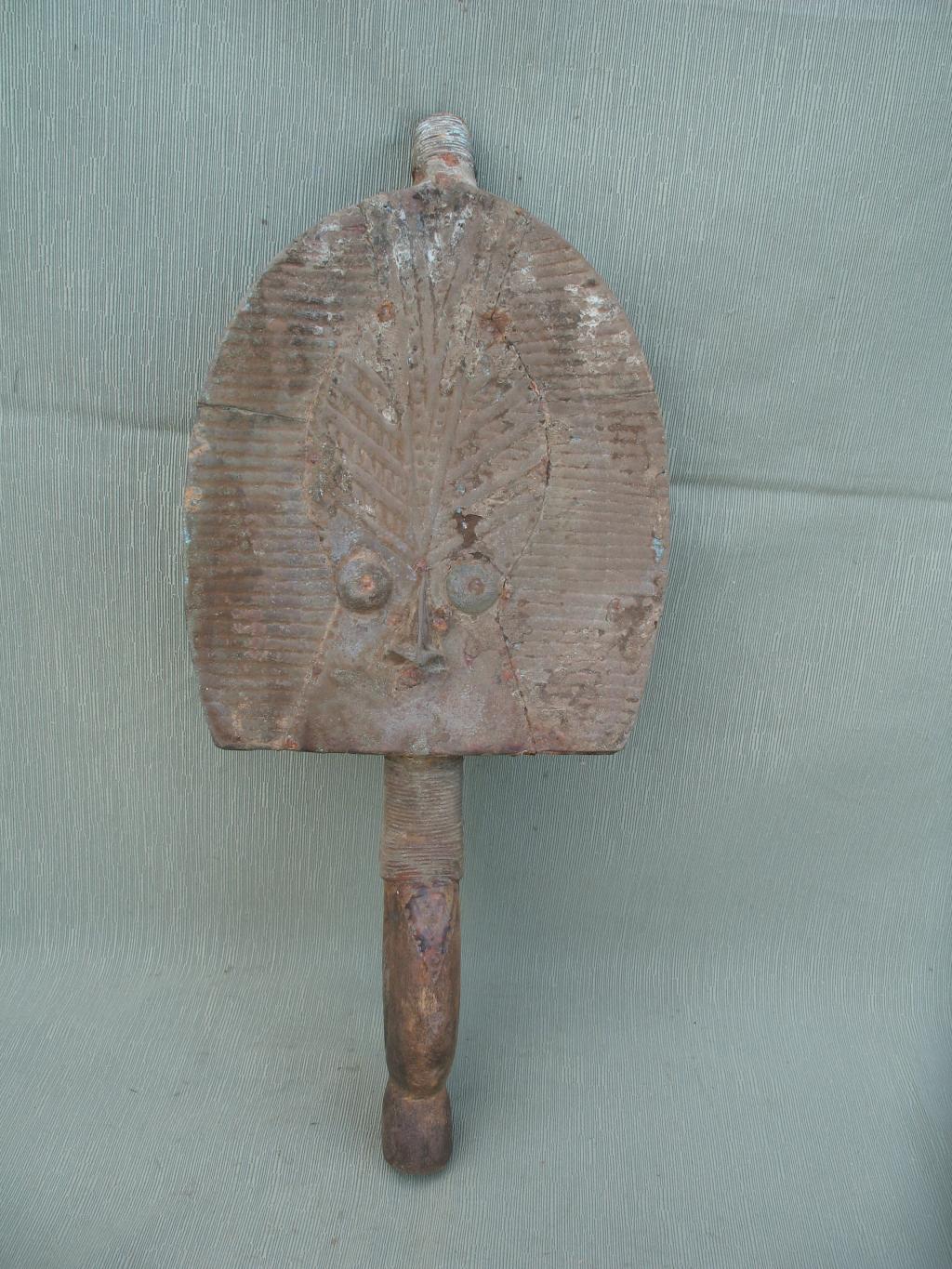 RELICARIO KOTA MAHONGWE BWETE O MBULU NGULU