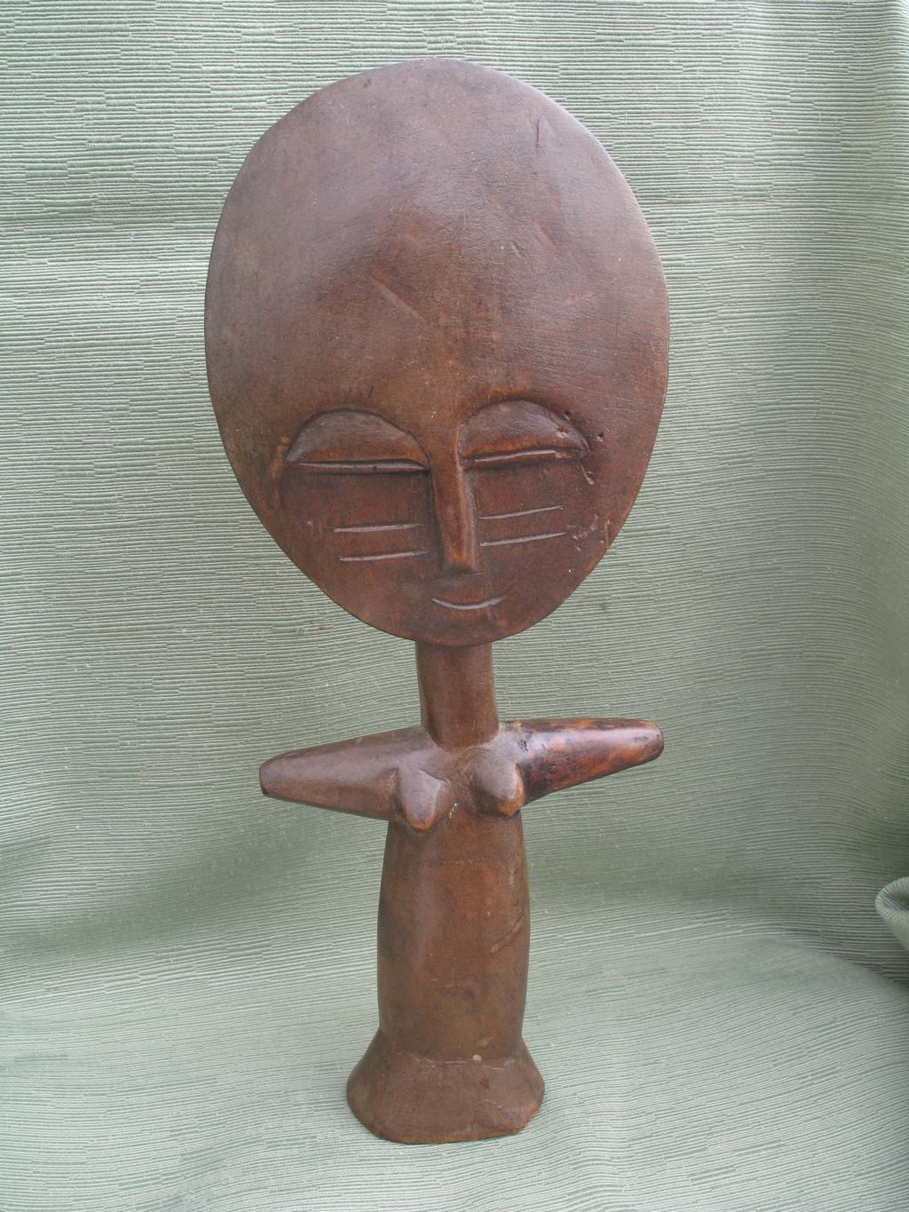 MUÑECA DE FERTILIDAD AKWABA