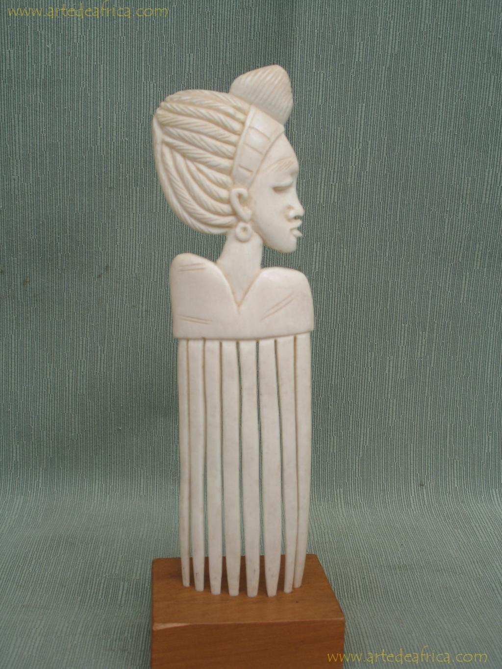 PEINE CABEZA DE MUJER.