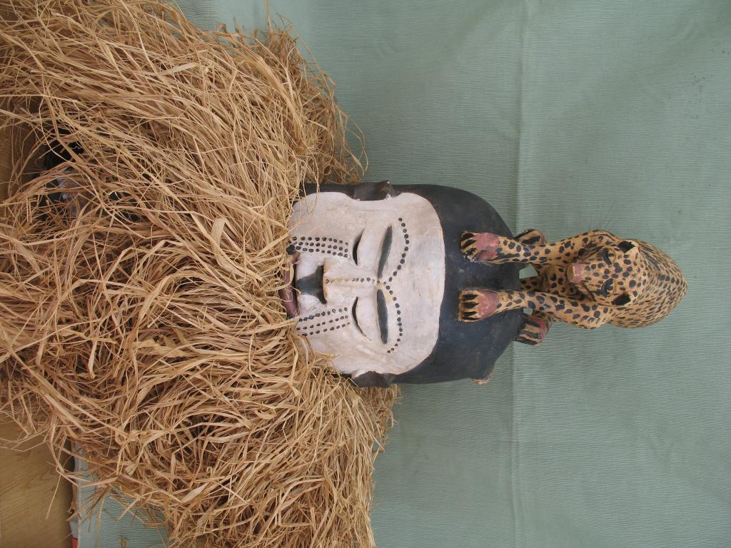 MASCARA CASCO DE CIRCUNCISIÓN HEMBA