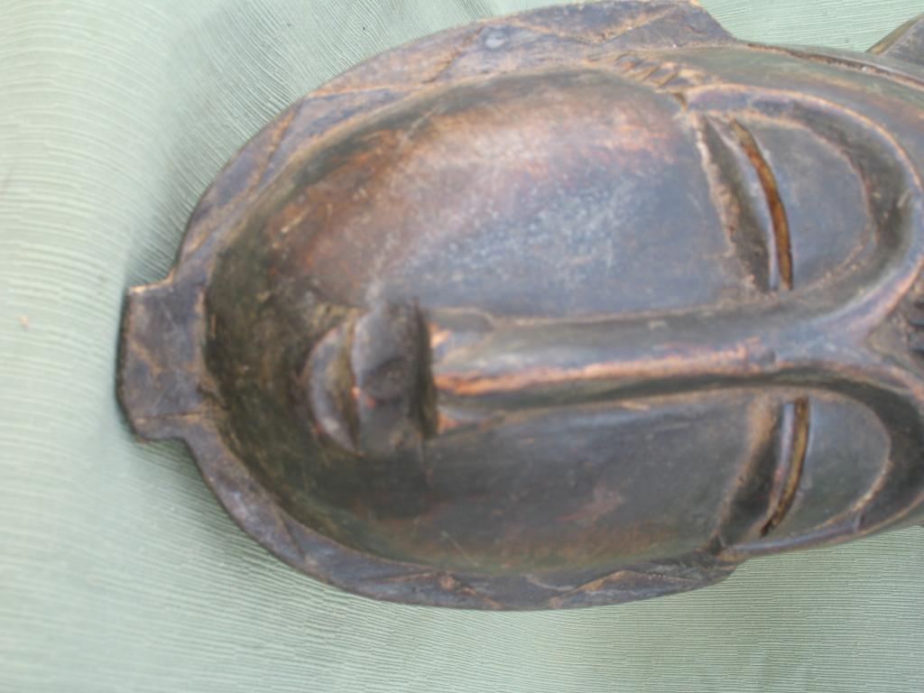 MASCARA LOMANE ANOMAN