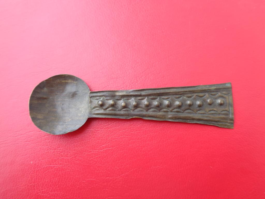 CUCHARA DE PESAR EL ORO