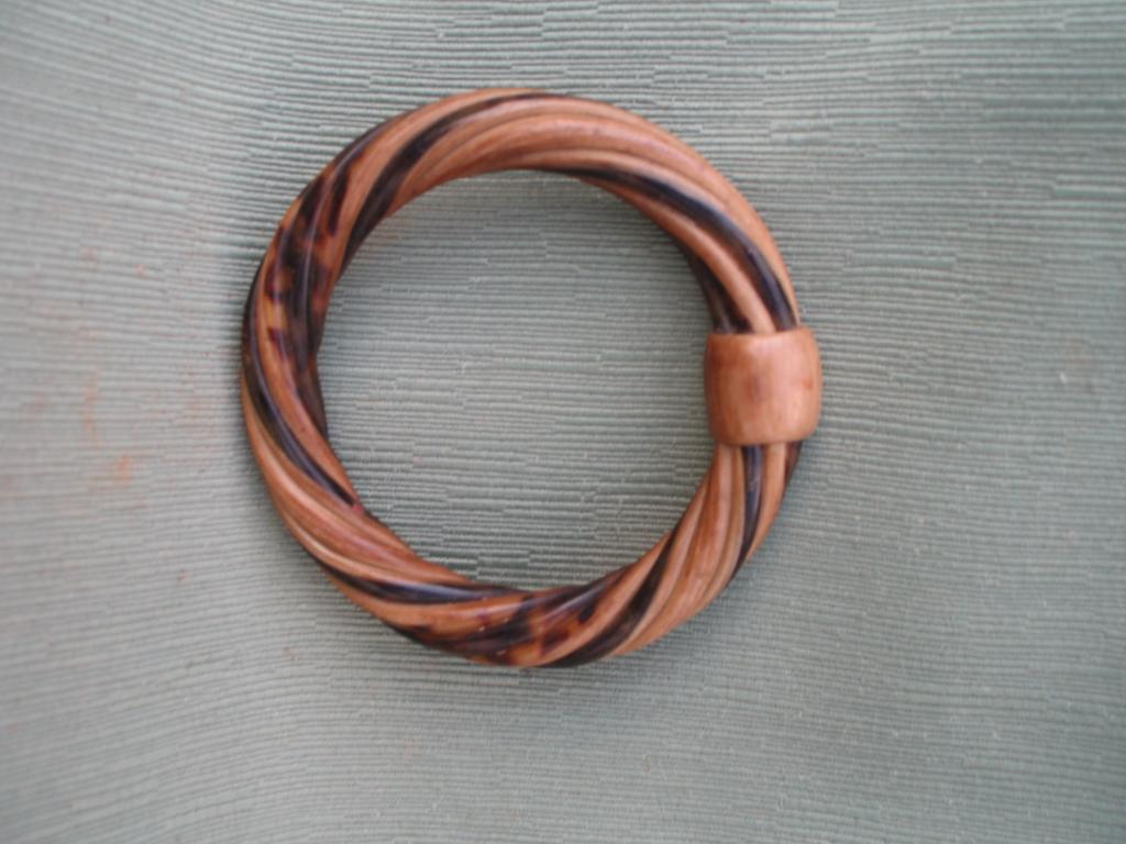 PULSERA TRENZADA
